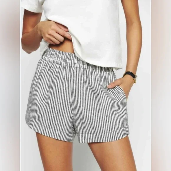 Reformation Light Gray & White Striped High Waist Women’s Shorts - Picture 1 of 13